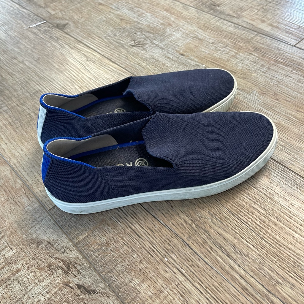 Navy Rothy Sneakers Size 8 Excellent Used Condition